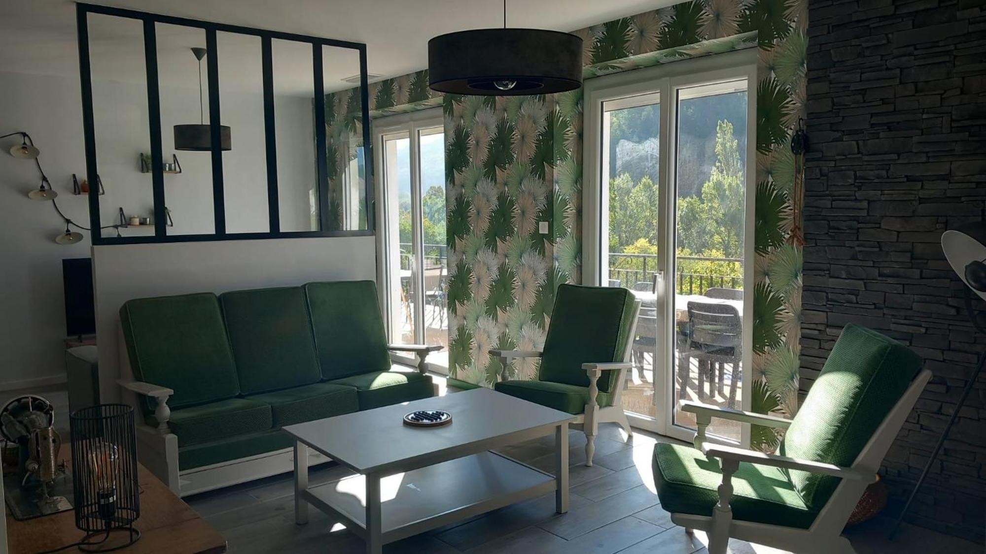 appartement 135m2 ,terrasse 45m2, 2 à 8 personnes Châtillon-en-Diois Extérieur photo