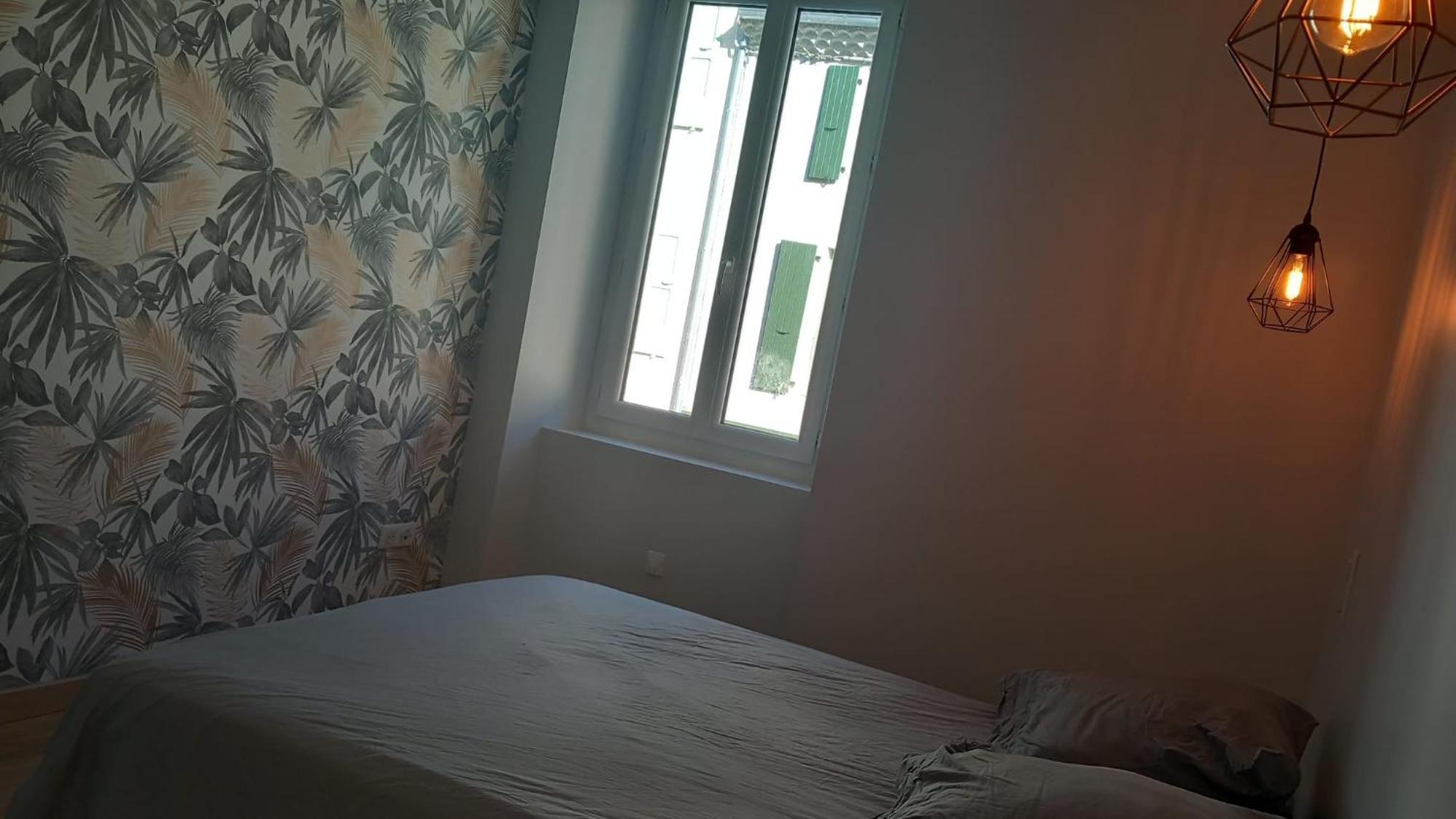 appartement 135m2 ,terrasse 45m2, 2 à 8 personnes Châtillon-en-Diois Extérieur photo